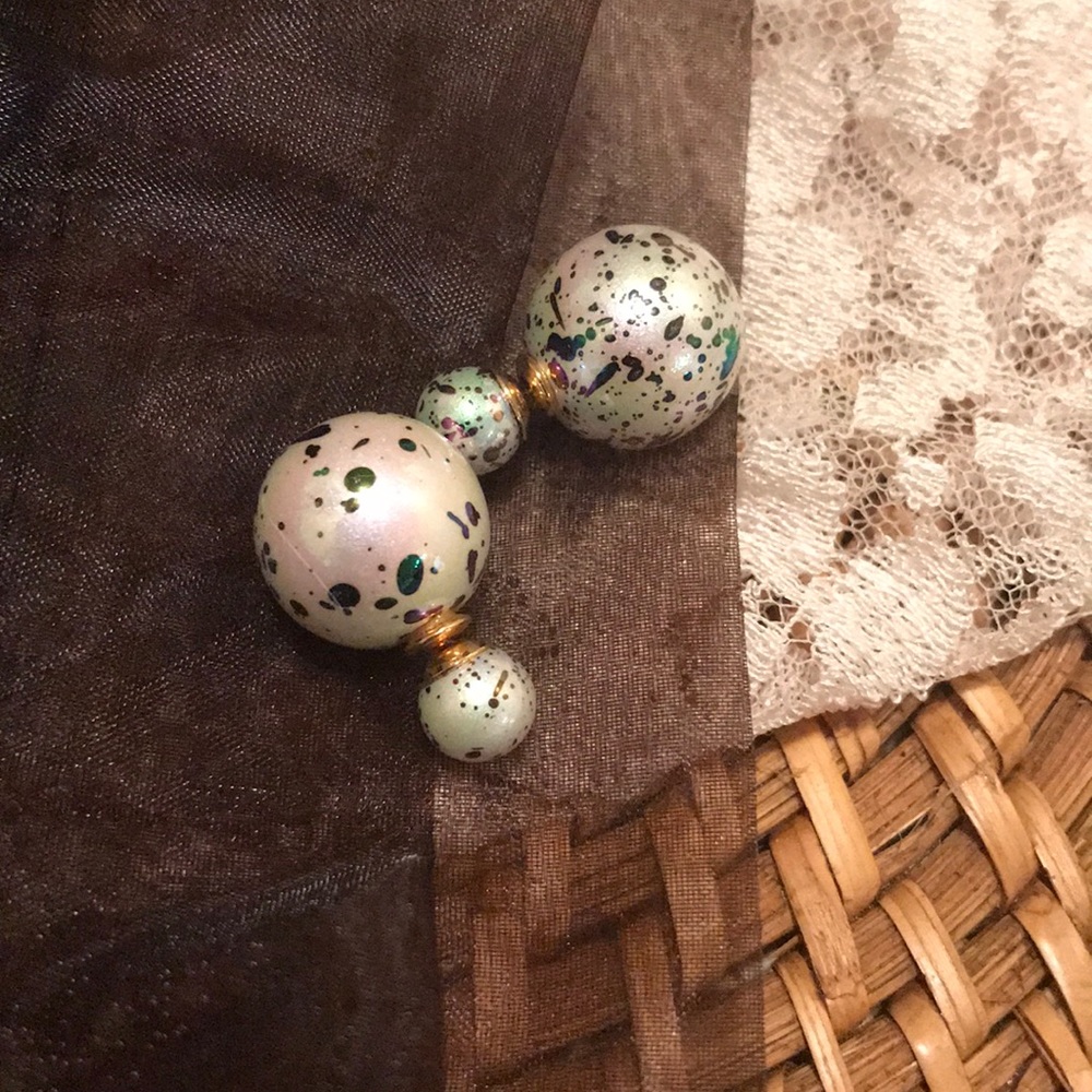Double-sided earrings